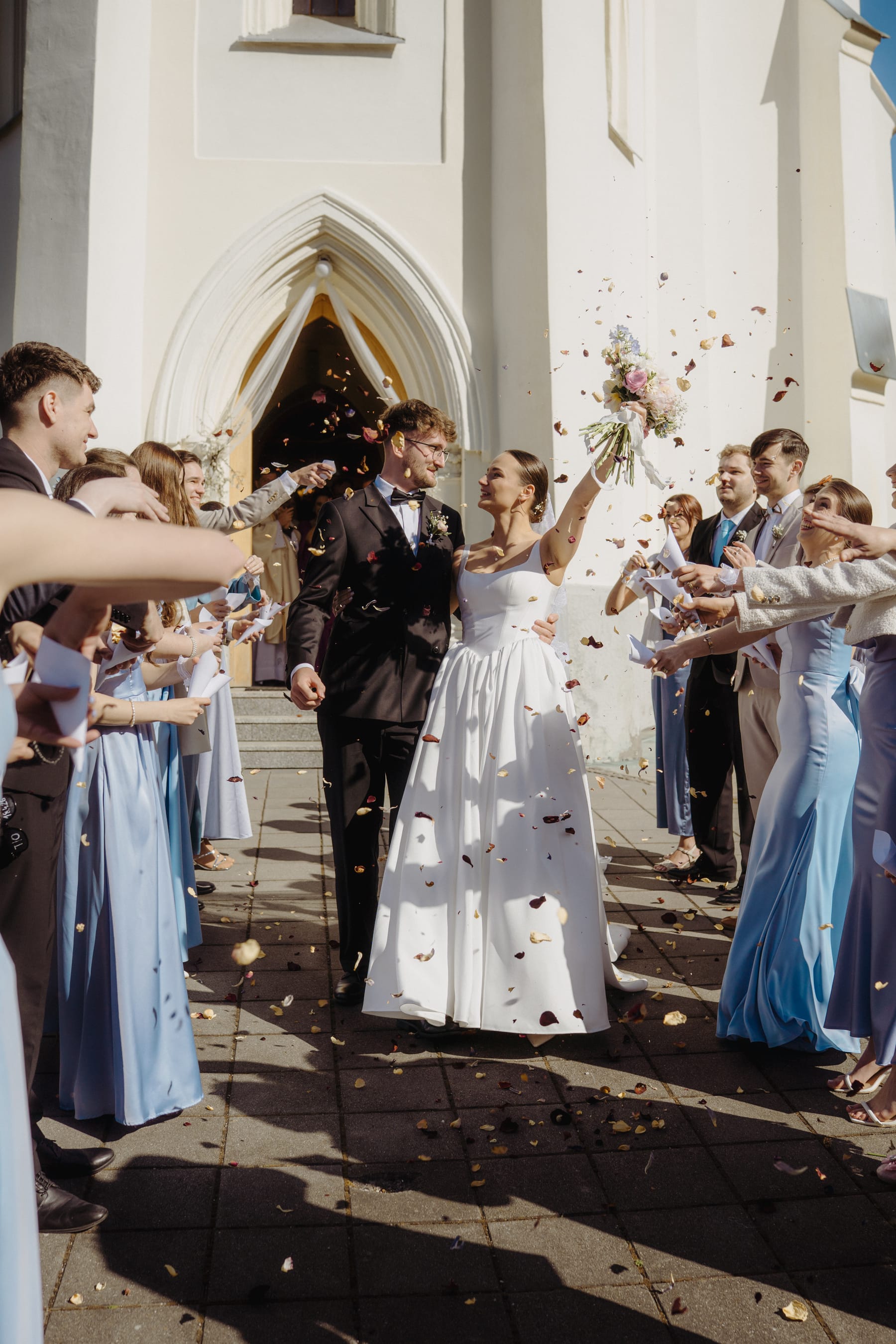 Dokumentárna fotografia zo svadobného dňa.