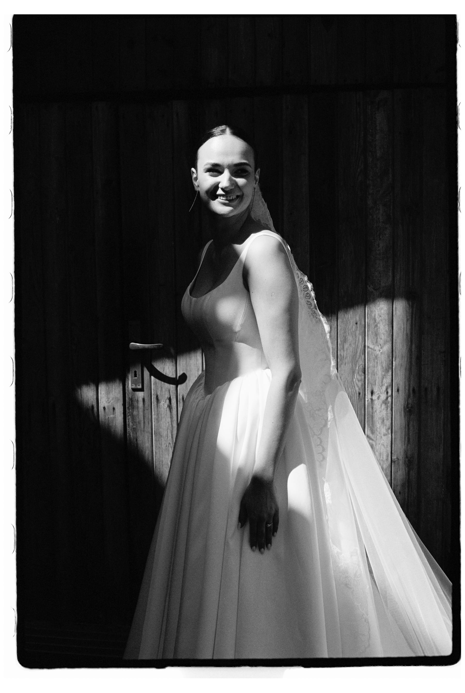 Analógová svadobná fotografia od Mária Poláčika.